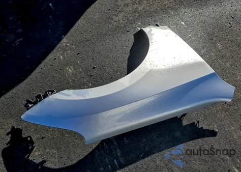 2014 Hyundai Equus Signature z USA, uszkodzony, nr VIN KMHGH4JH4EU081759